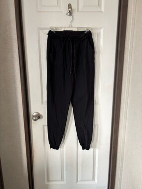 lululemon athletica Black Men's Lightweight Jogger Pants